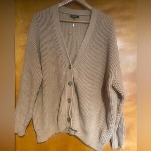 Quince Camel Boyfriend Cardigan Sweater Large 12-14.  Sold Out on Quince